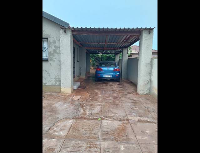 3 BEDROOM HOUSE FOR SALE IN DAWN PARK